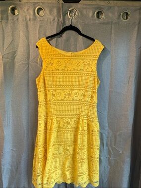 Jessica Howard Yellow Lace A-Line Dress